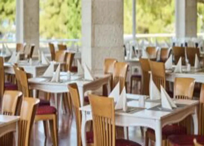 Adriatic Otel 2*